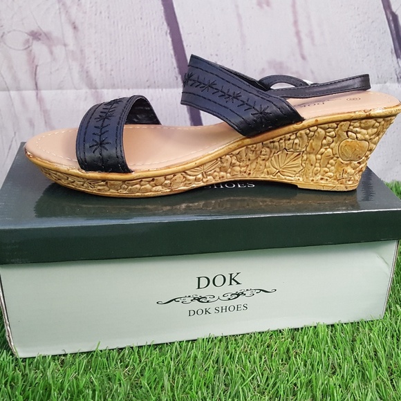 Dok shoes - Picture 1 of 3